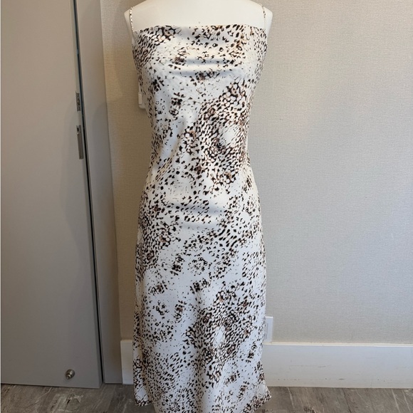 Express X Rachel Zoe Midi Dress - Picture 6 of 6